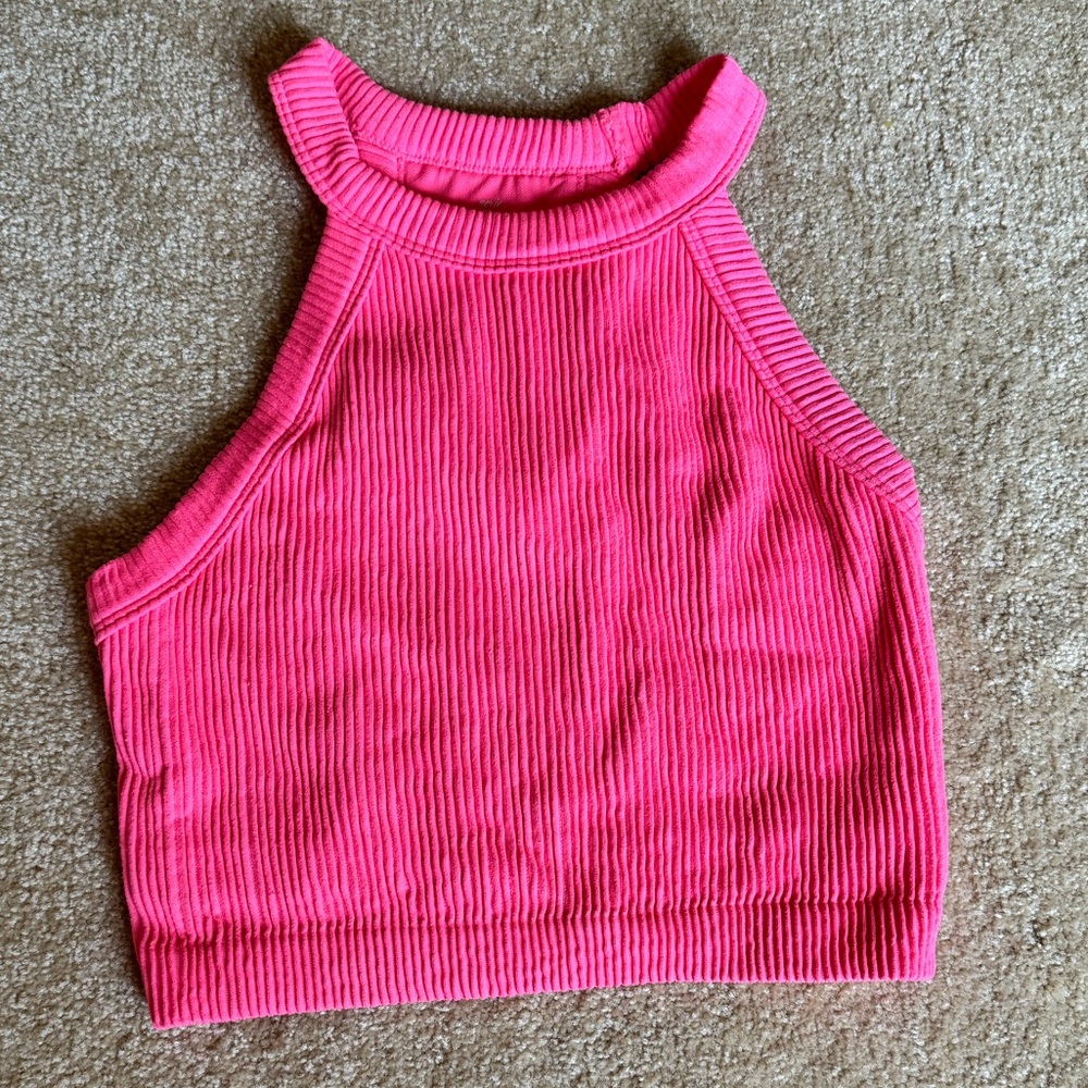 Ribbed Aerie Top